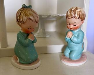 Figurines