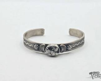 357 Handmade Native American Sterling Silver White Buffalo, 31.23g