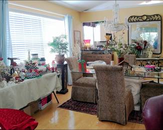 Overview of Dining Room -- includes more Christmas Items