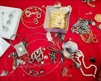Fine and Designer Jewelry