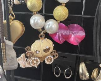 Necklace Cinderella's Pumpkin Coach