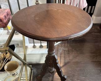 Antique Small Round Table