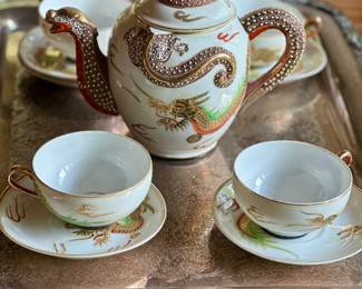 Dragonware tea set