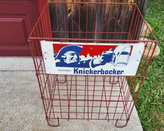 Knickerbocher wire bottle rack