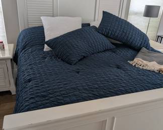 Headboard, footboard and rails, only