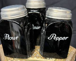 Vintage kitchen containers