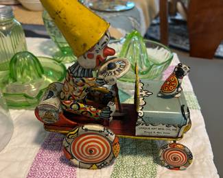 Tin lithograph toy
