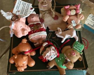 Vintage little piggies, miniatures figurines