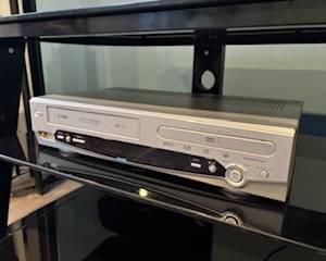 DVD VCR combo