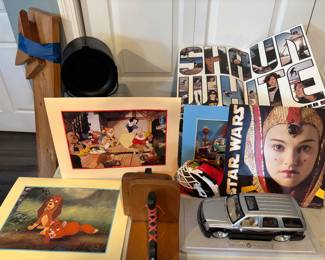 Collectibles Disney Chicago Blackhawks, Star Wars, and more