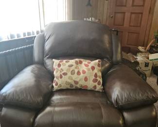 Nice Leather recliner
