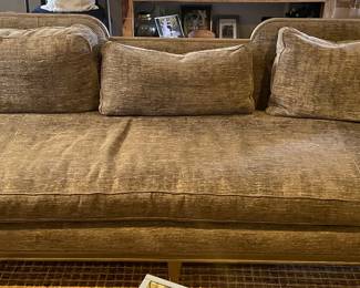PRESALE : This sofa is available from the realtor off site. Please text for more information.