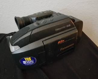 Panasonic Palmcorder Hi-Definition VHSC Palmcorder
