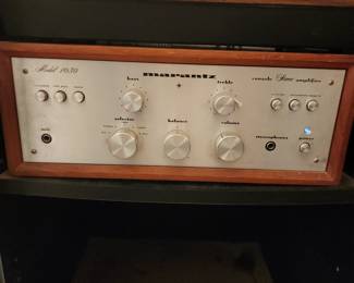 Marantz 1030 Console Amplifier