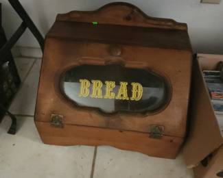 Vintage Wooden BREAD Box Kitchen Storage