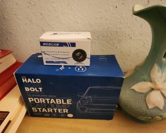 Halo ACDC Bolt 58830 mWh Portable Power Jump Starter