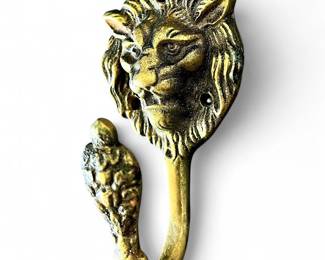 Vintage Lion Head Bronze Hook