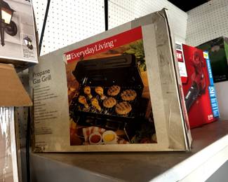 TABLE TOP PROPANE GAS GRILL