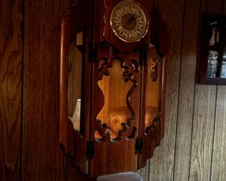 WALL CLOCK