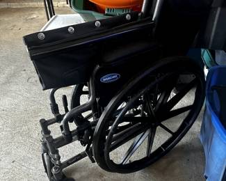 INVACARE TRACER EX 2 WHEEL CHAIR