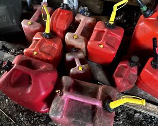 GAS CANS II