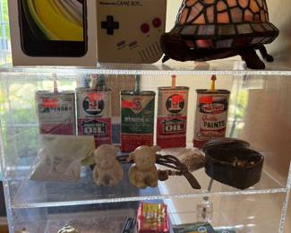 Gameboy, oil cans, more!