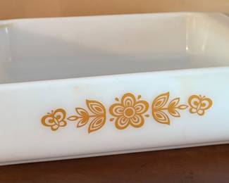 Vintage Pyrex Butterfly Gold Square Baking Dish 8"x8"x2" Brownie Pan HTF!