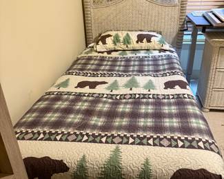 TWIN BEDS
