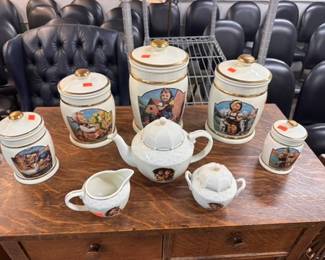 Hummel Canister Set