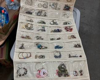 3 Ladies Jewelry