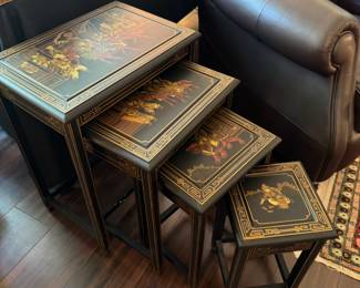Pretty set of nesting tables