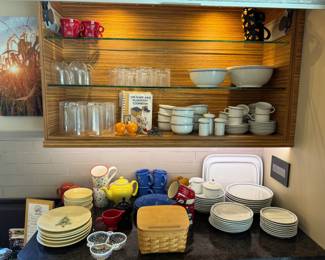 GORGEOUS set of Thomas by Rosenthal Germany, maritime stripe Trend dishes. All like-new, classic