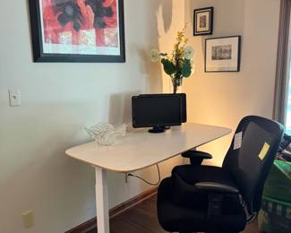 Room & Board electric "standing" desk by Watson and Danish Linak. Desk raises and lowers with touch of button. Sleek! White. Purchased from Room & Board in Chicago