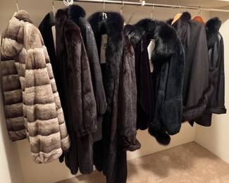 An OUTSTANDING fur coat collection, the best I've seen yet! Women's, mostly 2X, 1 3X and 1 XXL, coats range from long to short to a fox trim shawl. Purchased from all over the country, a collection of 7 coats total, with fur from around the world. All in mint condition
Chinchilla and leather reversible, short
Black mink
Leather and dyed fox collar (Norway)
Mink coat and black fox tuxedo (Finland) Paid $2000
Sheared Nutria fur coat, black Paid $1000
Morocco/Finland leather 3/4 coat with black fox trim
Fur lined shawl, cashmere and wool, just beautiful