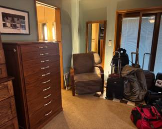 Also from Das Holz Haus in Tuscola, is a stunning custom jewelry armoire made from solid wood, built to last forever. Clients paid $4300 and it looks it! Must-see chest is 52" tall x 32" wide (with hardware on side) x 19" deep, see following pictures