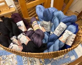 Beautiful knitting yarns, bargain prices!