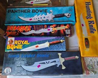 Vintage collectibles Knives 