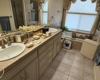 Bathroom Decor