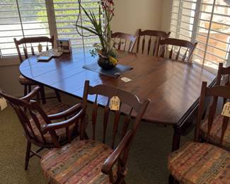 Nichols and Stone Drop Leaf Extension Table and Chairs