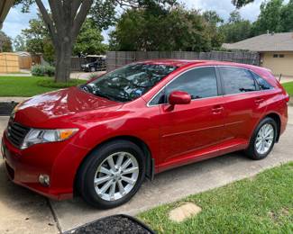 2009 Toyota Venza, 90k miles, driver side