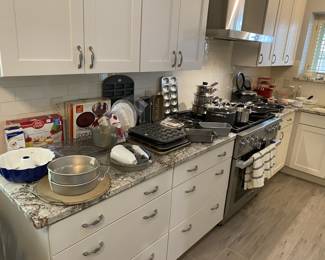 kitchen items - like new