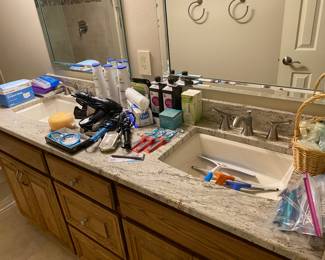 hair dryers, bath items
