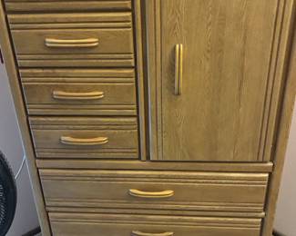 Dresser part of set