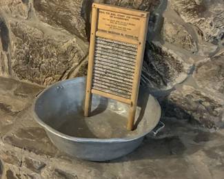 Wash pan