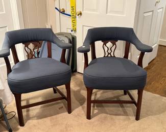 Pair of comfortable chairs for home or office - very good condition