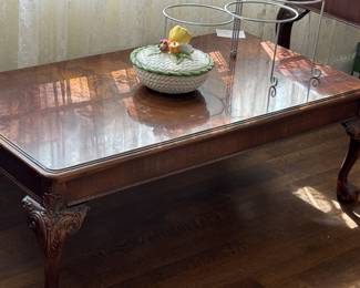 Coffee table - two matching end tables