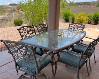 Patio Table w 4 Side Chairs and 2 Swivel Chairs
