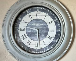 Kensington Wall Clock 30"