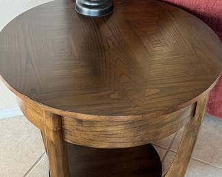 Powell End Table Round