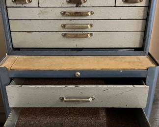 Vintage 1960's Huot Machinist Toolbox